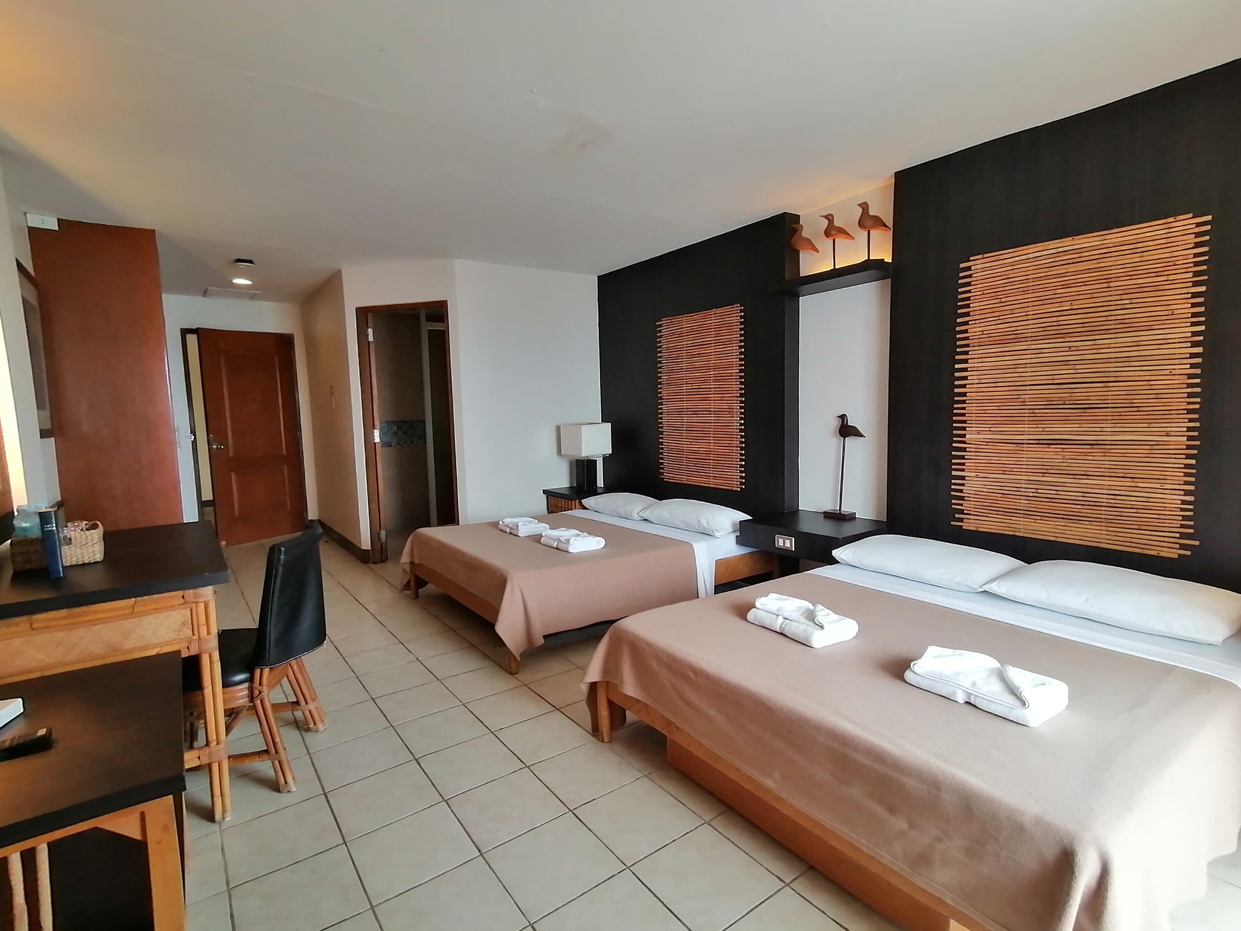 Eagle Point Terrace Hotel 外观